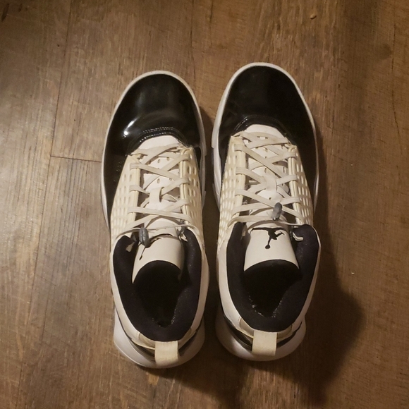Jordan Black and White Athletic Shoes - Picture 1 of 3